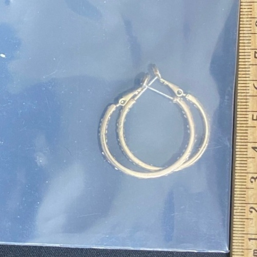 Gold Tone Hoop Earrings damaged Small Everyday Classic Style Jewelry